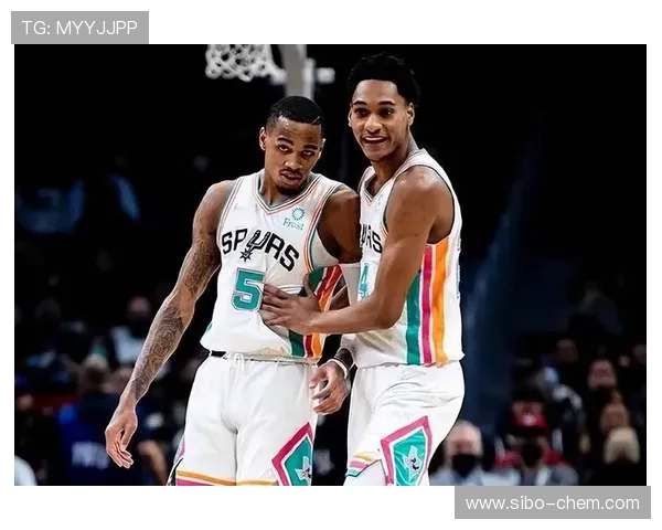 北京篮球队默契配合分析:战术创新与团队协作的完美结合 北京篮球队默契配合分析:战术创新与团队协作的完美结合