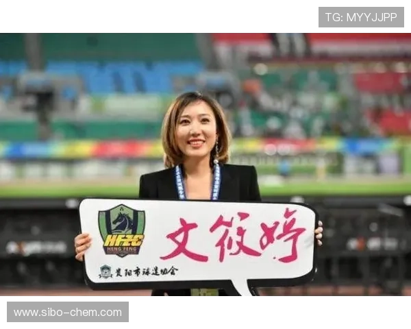 足球明星与美女换脸奇妙瞬间揭秘引发网络热潮与讨论 足球明星与美女换脸奇妙瞬间揭秘引发网络热潮与讨论